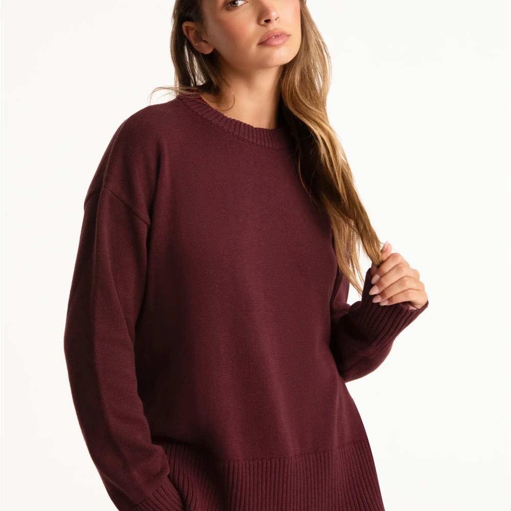 Elegant Maroon Crew Neck Sweater
